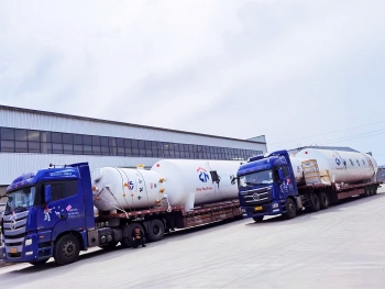 LNG Tank Delivery LNG Tank Delivery