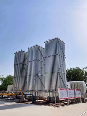 เครื่องผลิตแก๊ส LNG