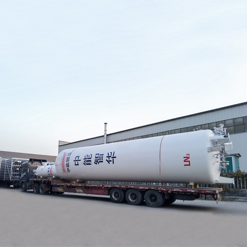 Liquid Nitrogen Tank